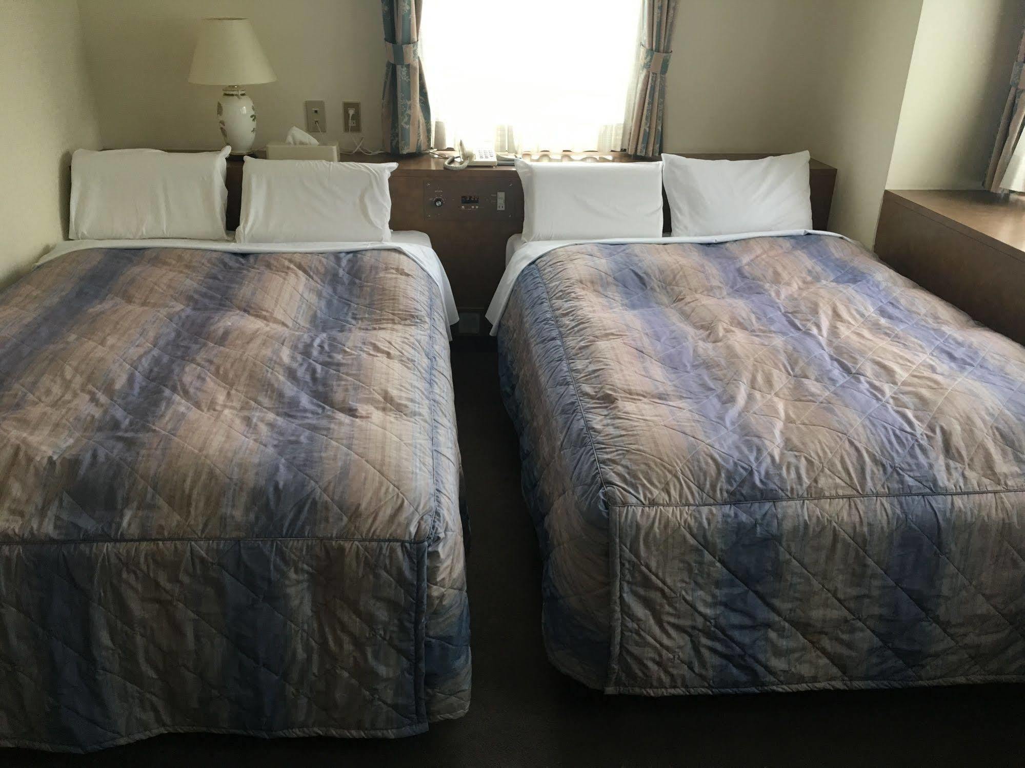 Hotel Crown Hills Matsuyama Macujama Kültér fotó